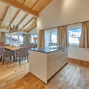 https://residenz-der-wieshofer-by-holidayflats24.saalbachhinterglemmhotels.com